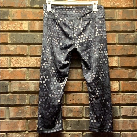 Reebok Capri Running Leggings - Picture 2 of 3